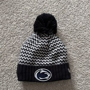 New Era Blue and White Women’s Penn State Pom-Pom Beanie